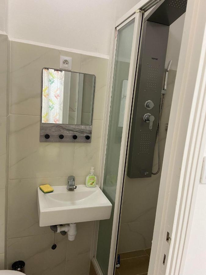 Chambres Pour 1 Ou 2 Personnes Prayssac Exterior photo